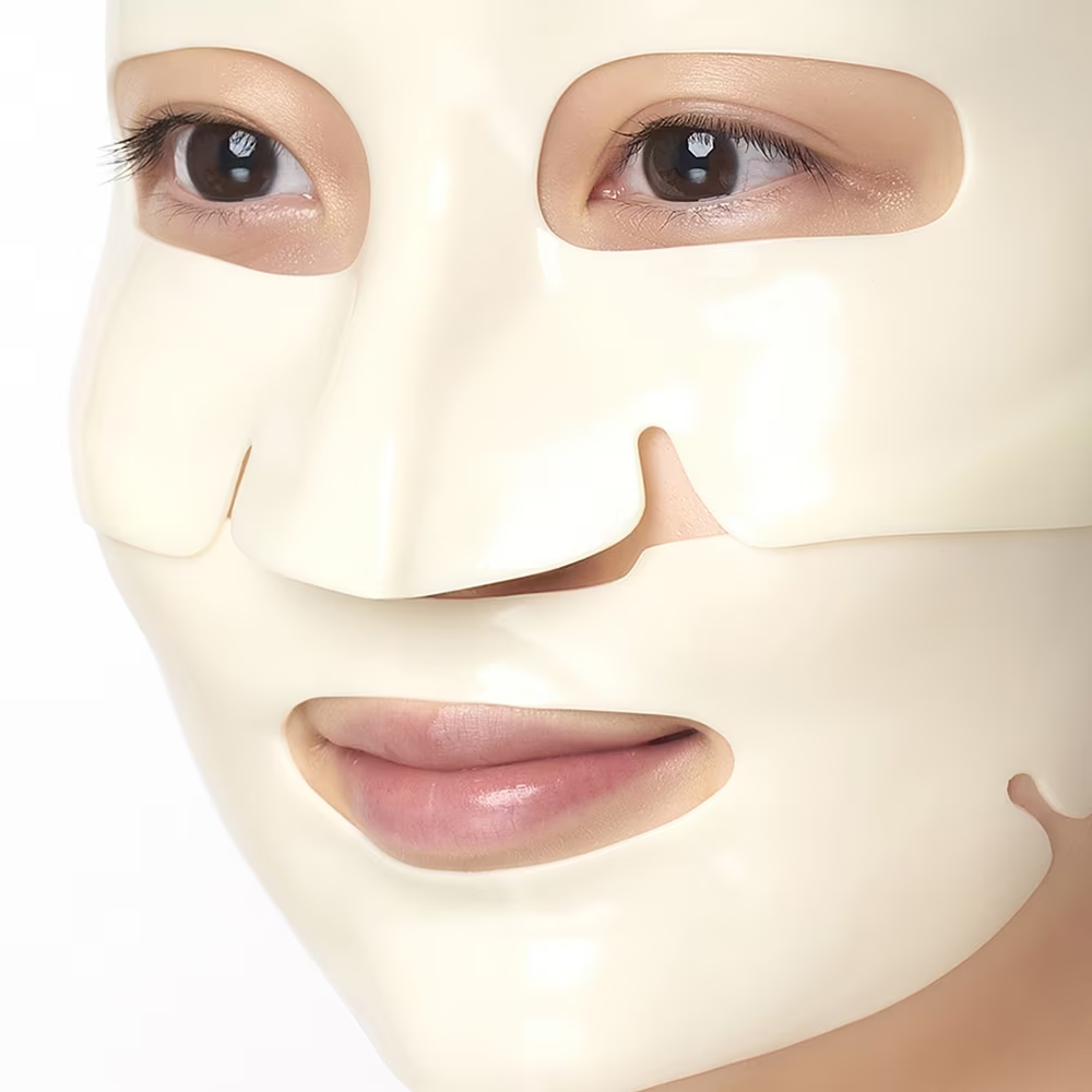 Dr. Jart+ Cryo Rubber mask application